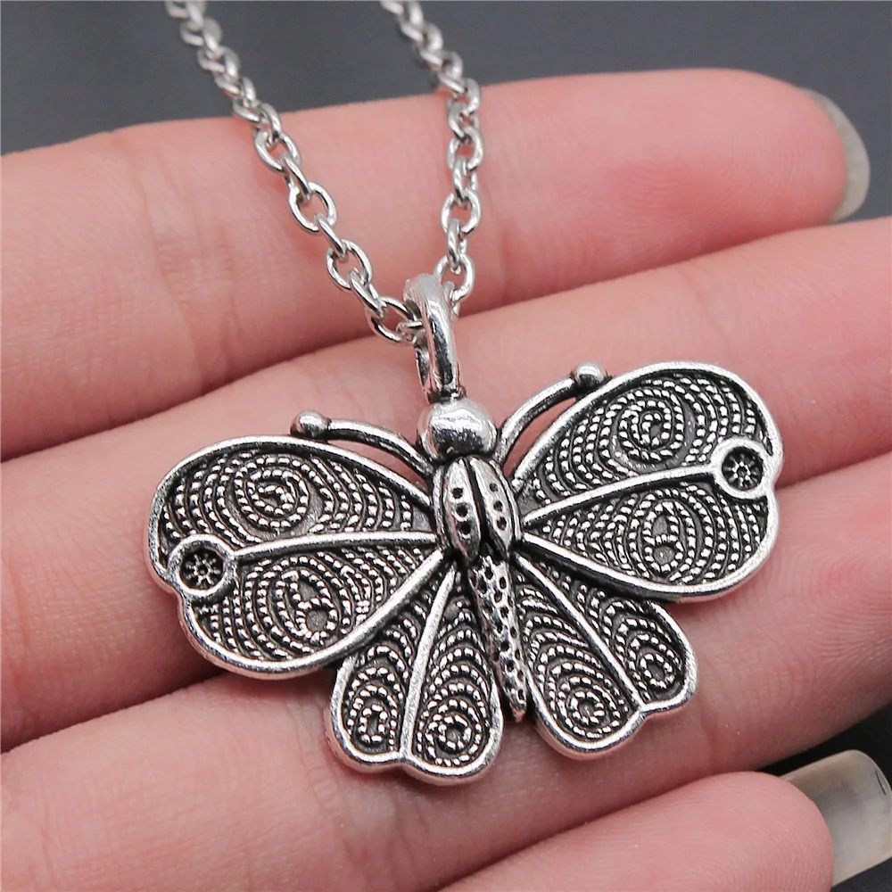Ожерелье с кулоном-бабочкой для женщин и мужчин, длинная цепь под античное серебро, 41 х31 мм