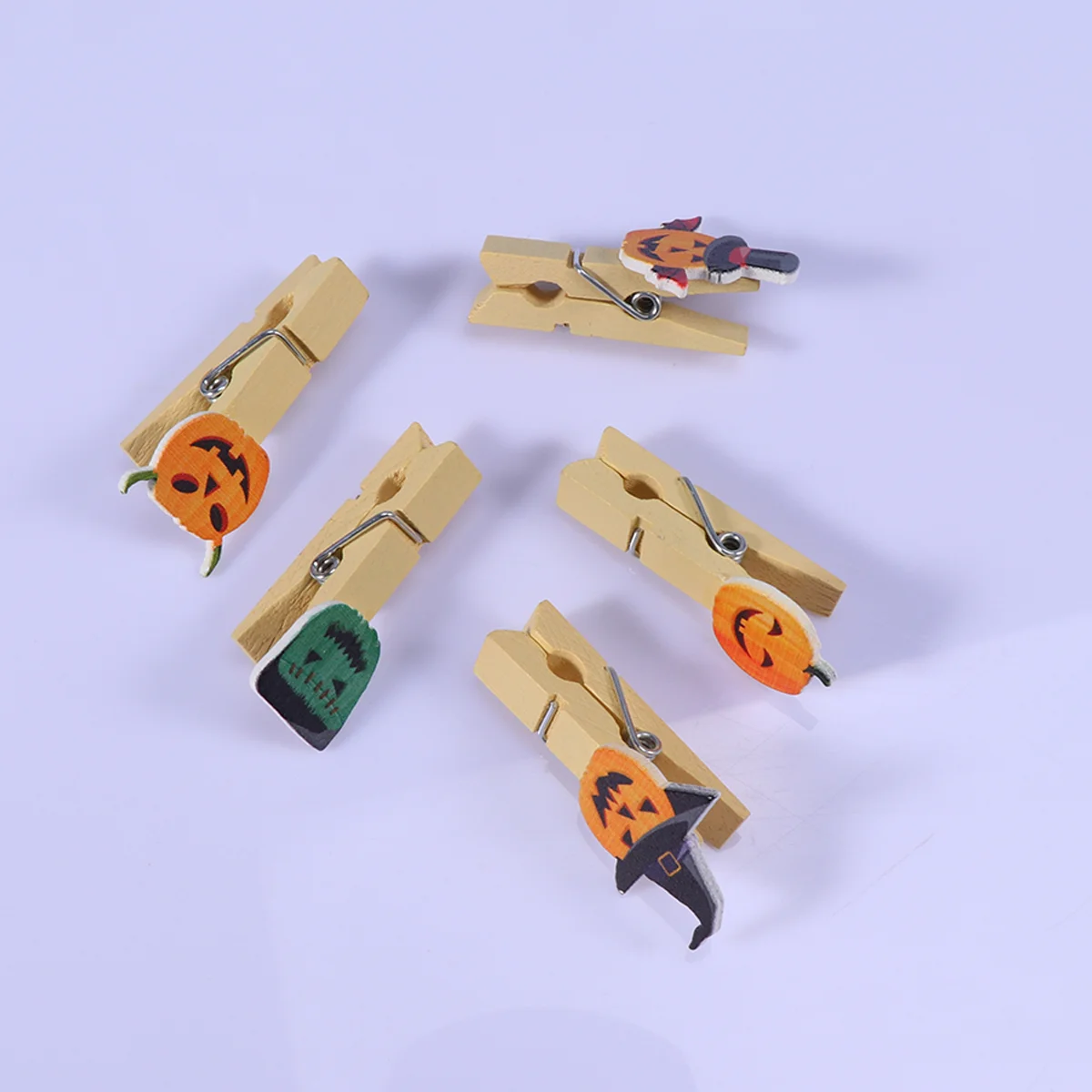 

10PCS Pumpkin Wooden Clips, Natural Photo Paper Peg Pin, Cartoon Pumpkin Design Clothespins for Photo Paper Craft Gift Room