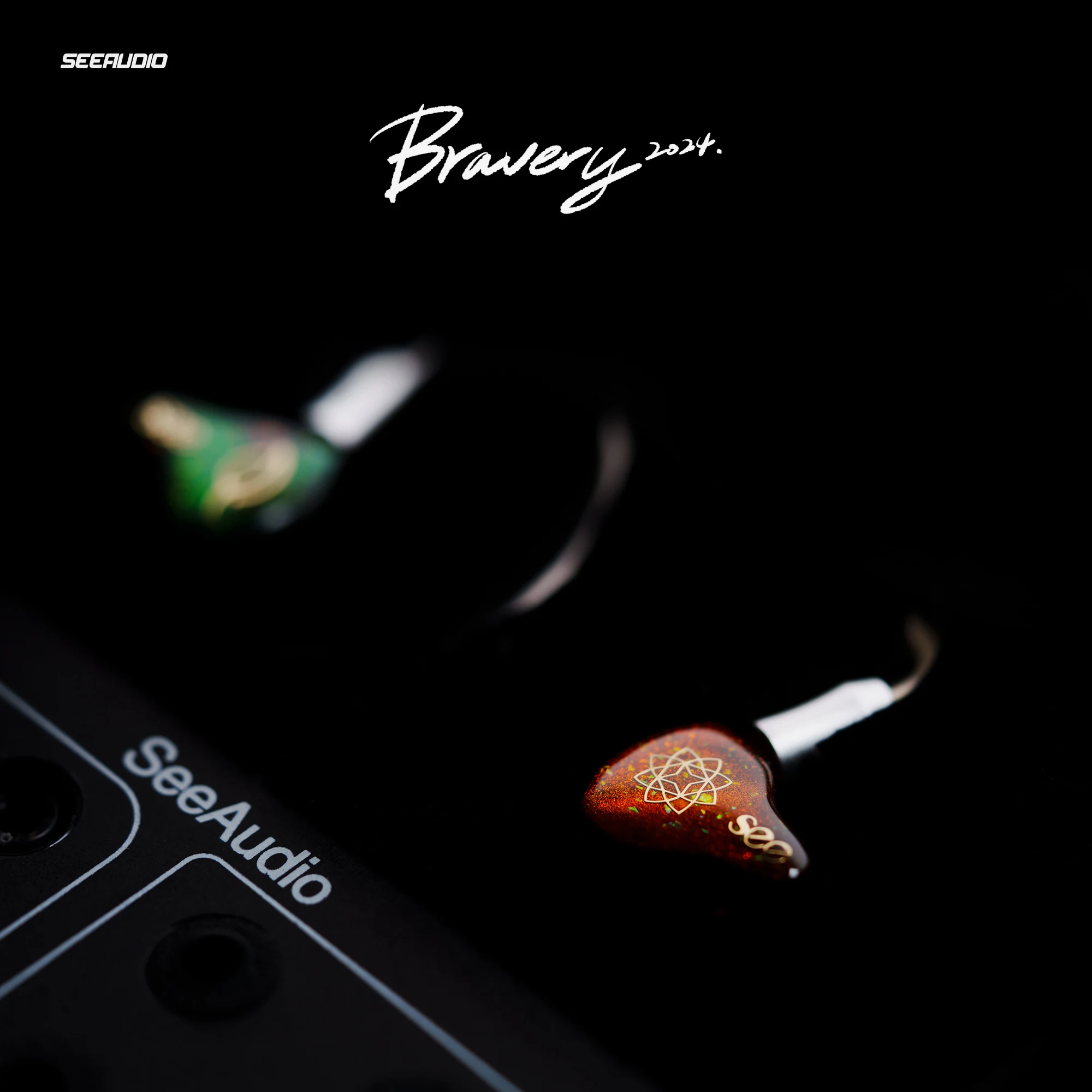 Фото Наушники-вкладыши SeeAudio IEMS Bravery''24 с 4 балансными арматурными излучателями Hi-Fi, IEM с отсоединяемым кабелем 2-в-1, гарнитура Bravery 2024 №1