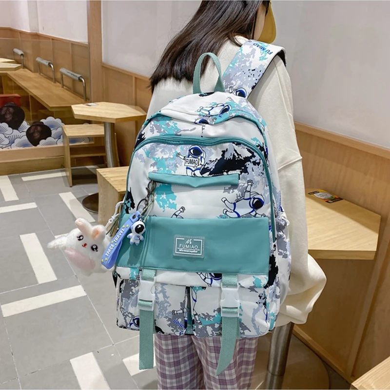 

Women Backpack Cute Cartoon Astronaut Doodle Print Backpacks Female Student Bookbag Backpack Girls School Book Bags Travel Bag
