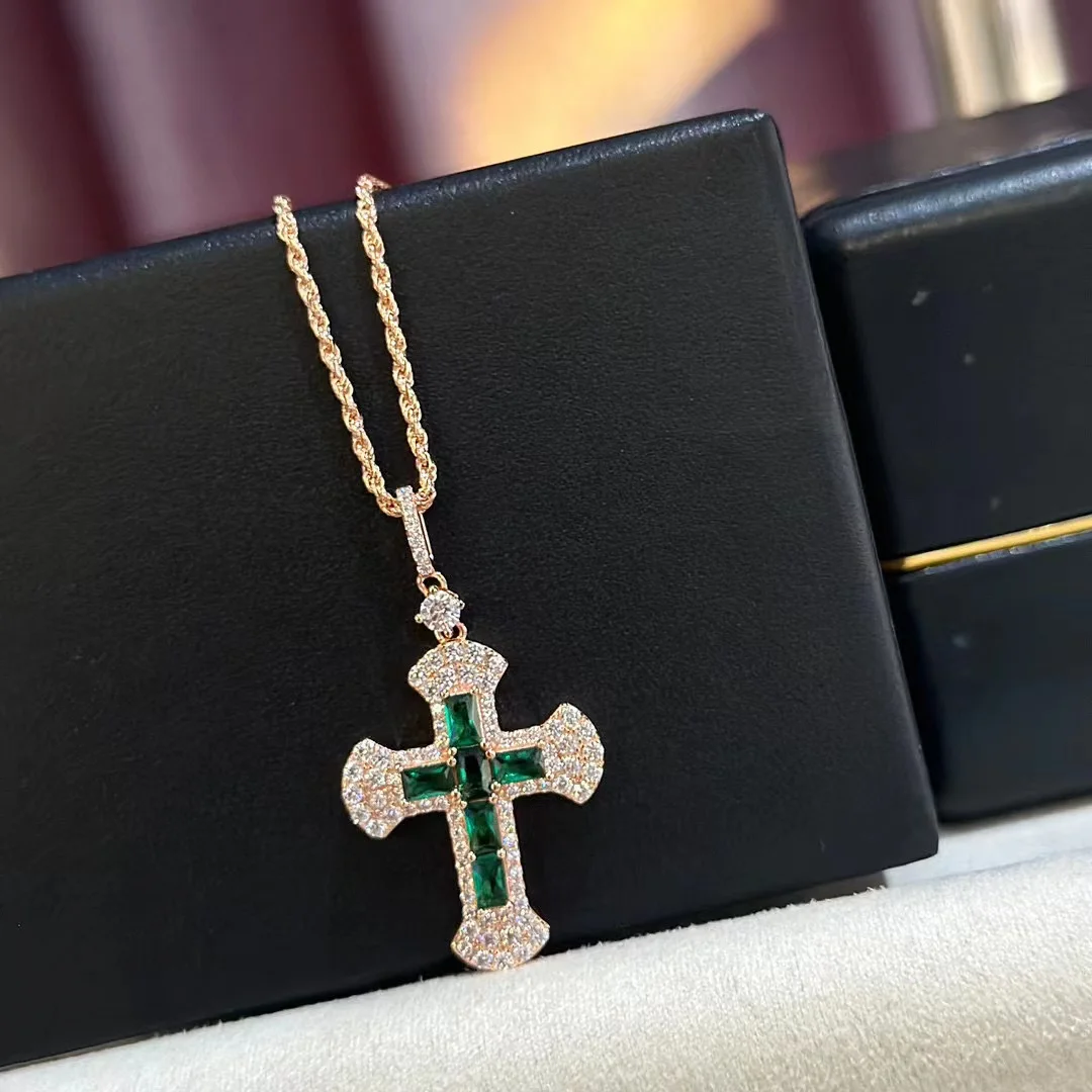 

Новинка 2023, трендовая классика, популярный бренд, фонарик из серебра 925 пробы с изумрудом из циркония для женщин