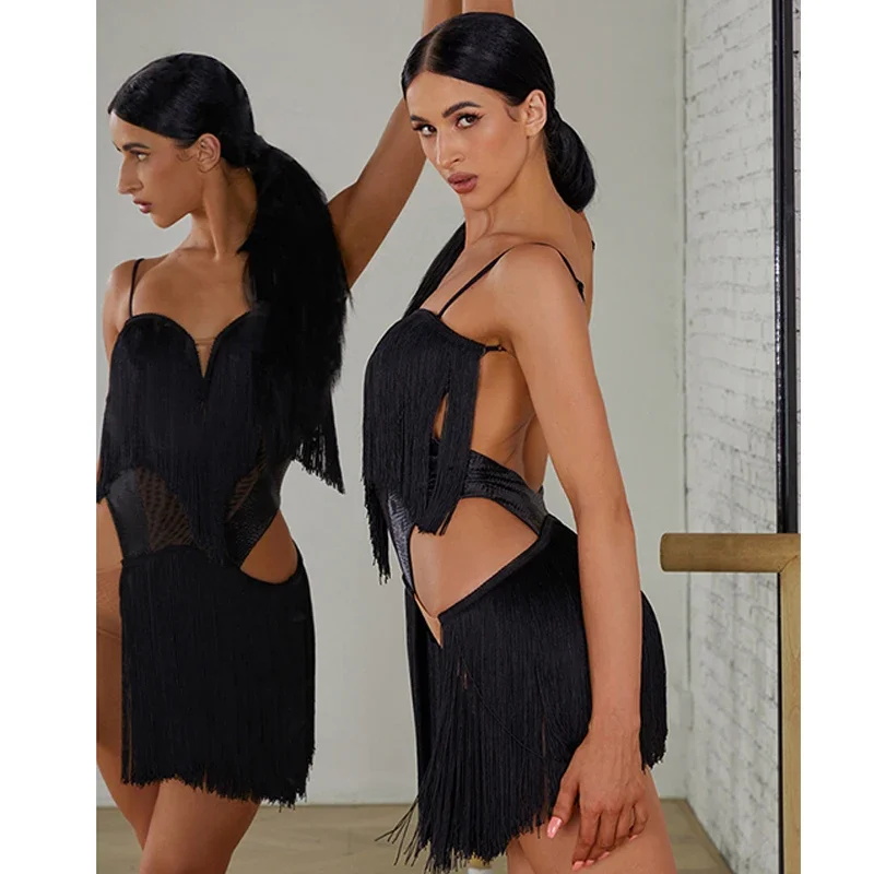 Платье для латиноамериканских танцев с бахромой