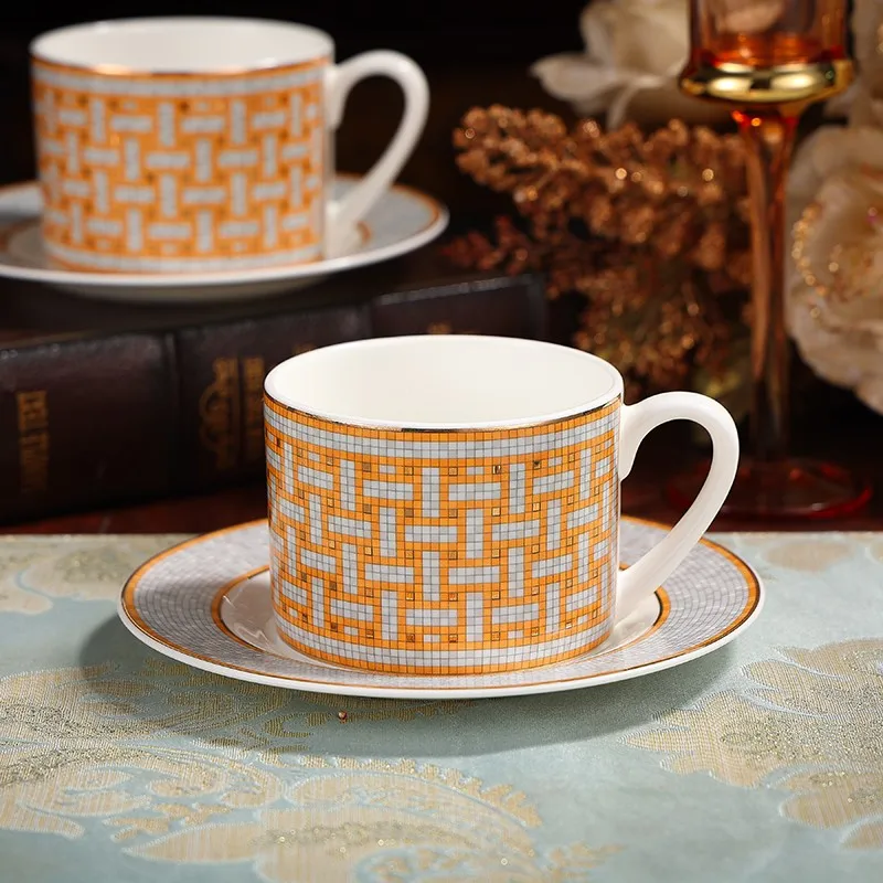 Classic European Bone China Coffee Cups and Saucers Tableware Coffee Plates Dishes Afternoon Tea Set Home Kitchen With Gift Box