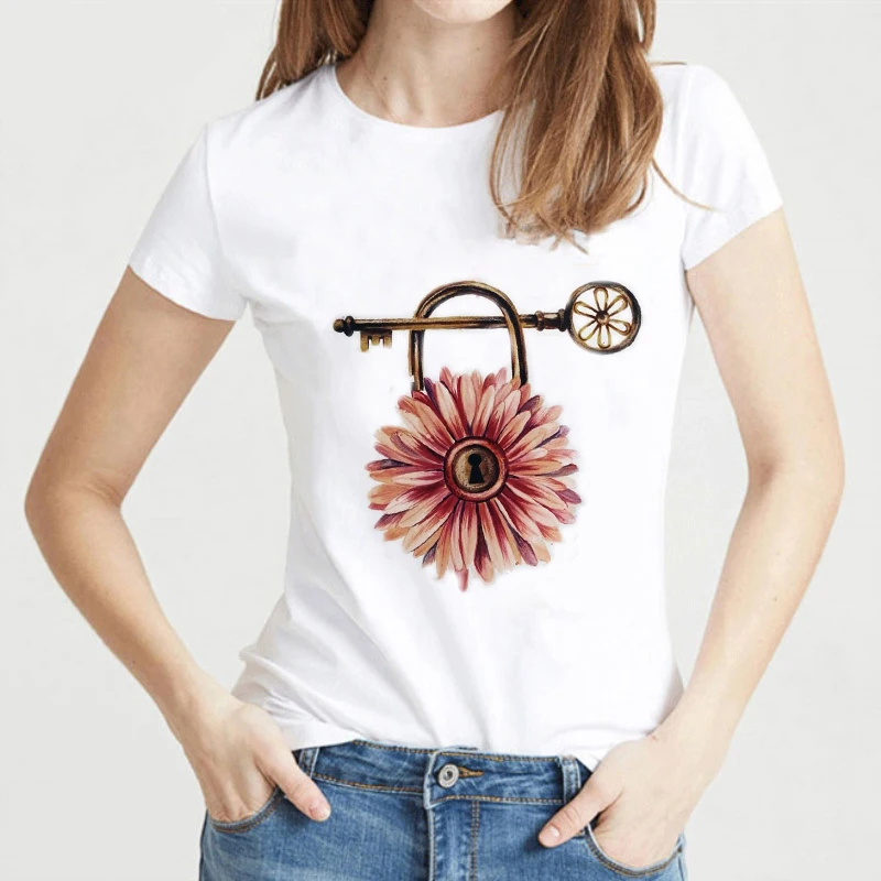 

Женская летняя футболка с принтом бабочек и мультяшным принтом