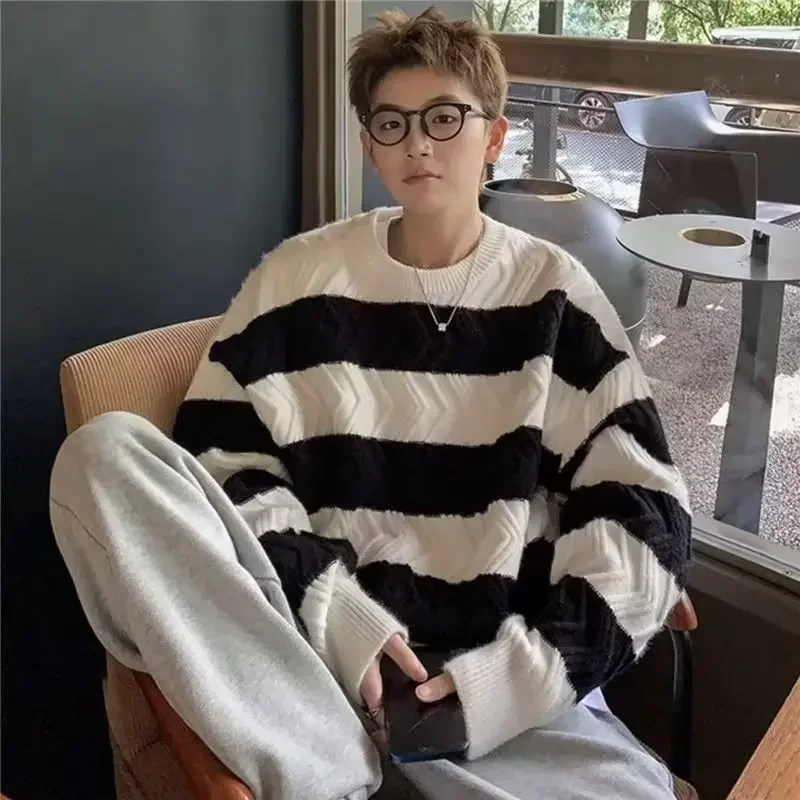 Полосатый мужской свитер повседневный стиль в консервативном стиле свободный