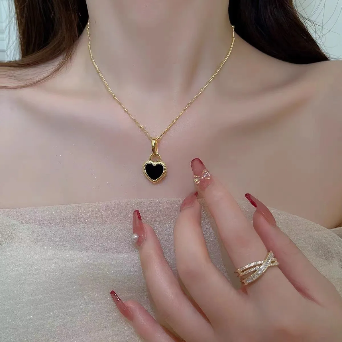 

Punk Style Vintage Double Sided Heart Pendant Necklace For Women Girl Clavicle Chain Choker Fashion Trendy Jewelry Gift Party