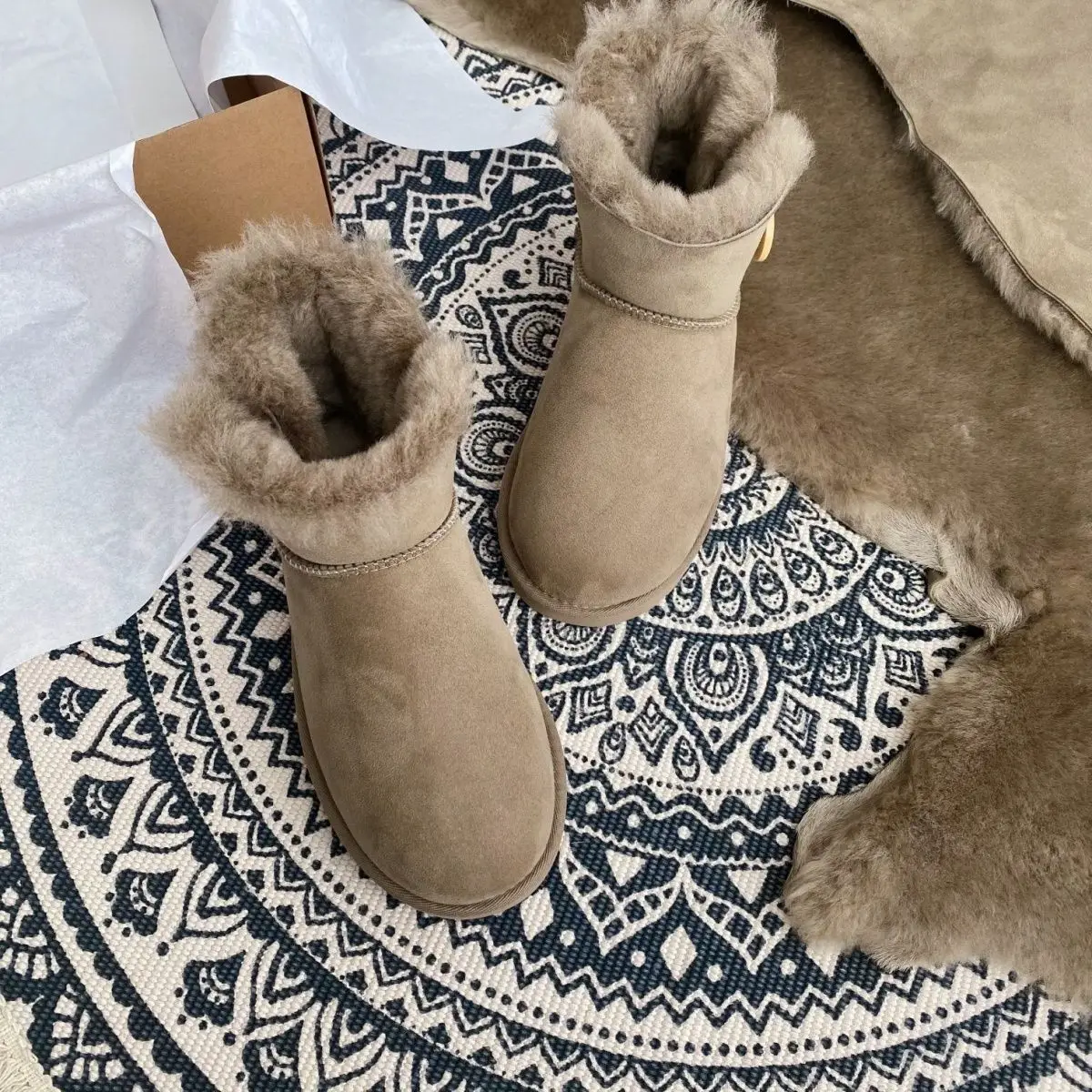 

Women's Shoes 2022 Youth Winter New One-Button Snow Boots With Fleece Thickened Non-Slip Solid Color Shoes Luxury