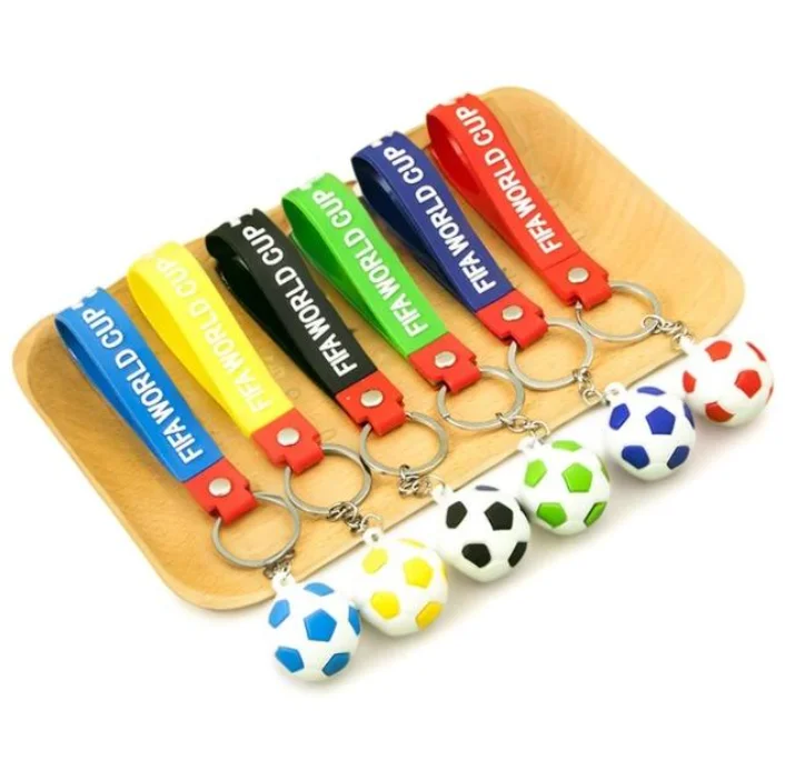 Брелок-подвеска для мини-футбола который является футбольным брелком. Это