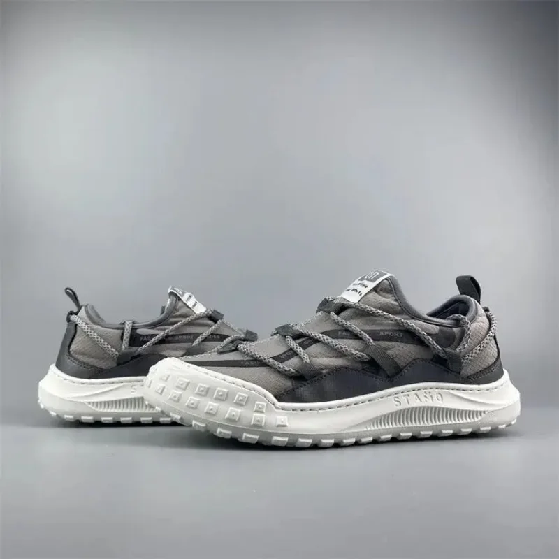Дышащие мужские кроссовки из сетчатой ткани на толстой платформе