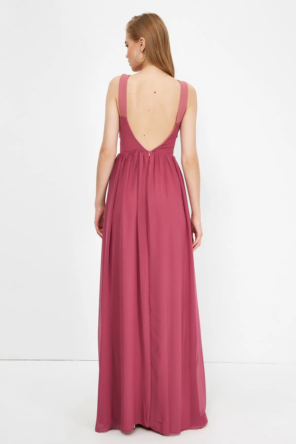 

Trendyol Collar Detail Evening Dress & Prom Gown TPRSS21AE0243