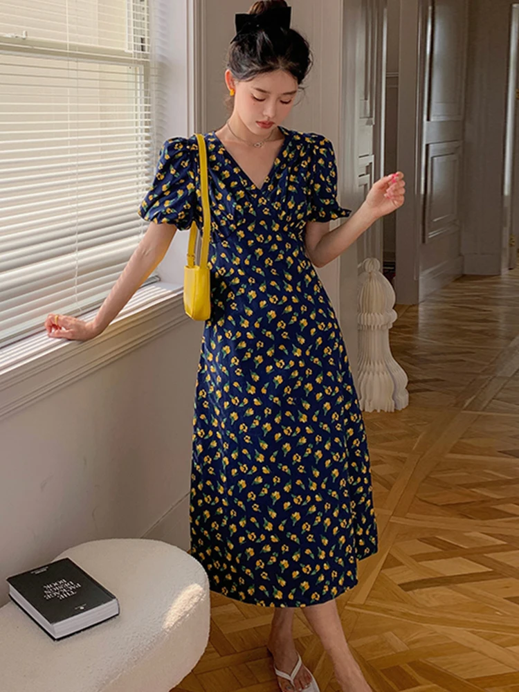 

Женское приталенное платье с V-образным вырезом, винтажное платье средней длины с цветочным принтом