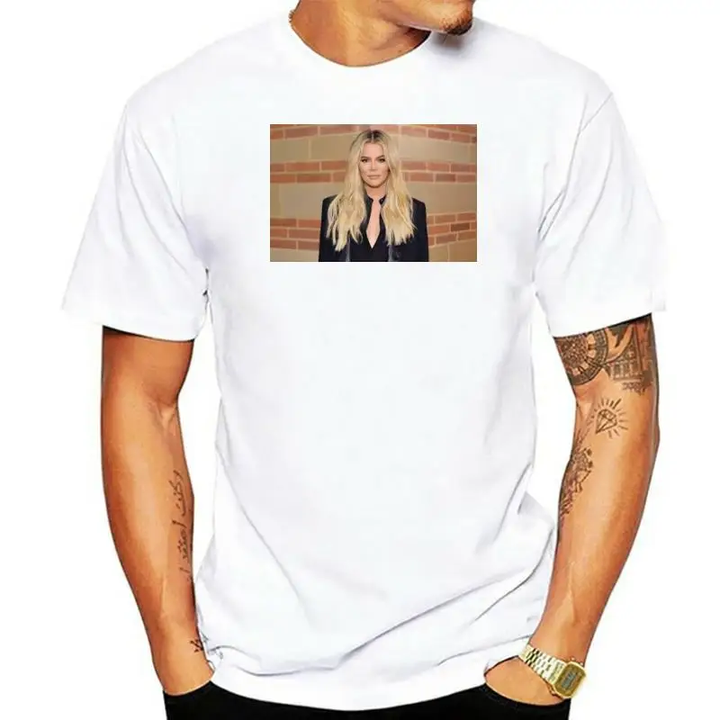 Классическая футболка khloe kardashian |