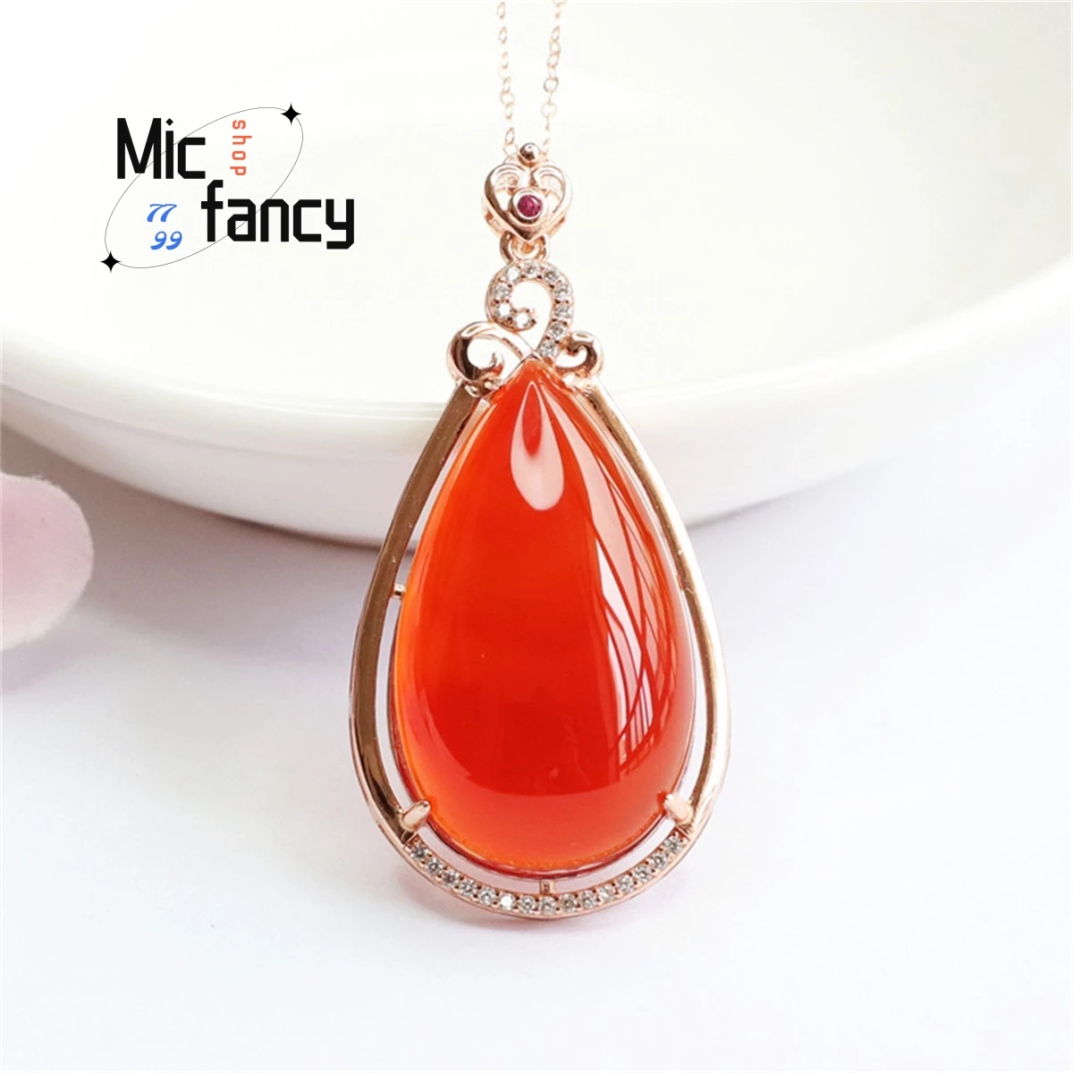 

Natural S925 Silver Lnlaid Red Agate Water Drop Rose Gold Zircon Necklace Simple Personality Noble Beauty Generous Holiday Gift
