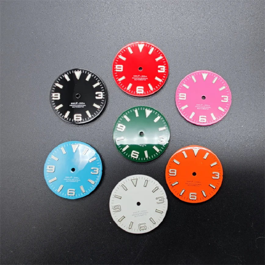 

Watch Accessories Watch Dial 28.5MM Bright Dial Mechanical Watch C3 Strong Green Luminous Suitable for NH35/NH36 Movement