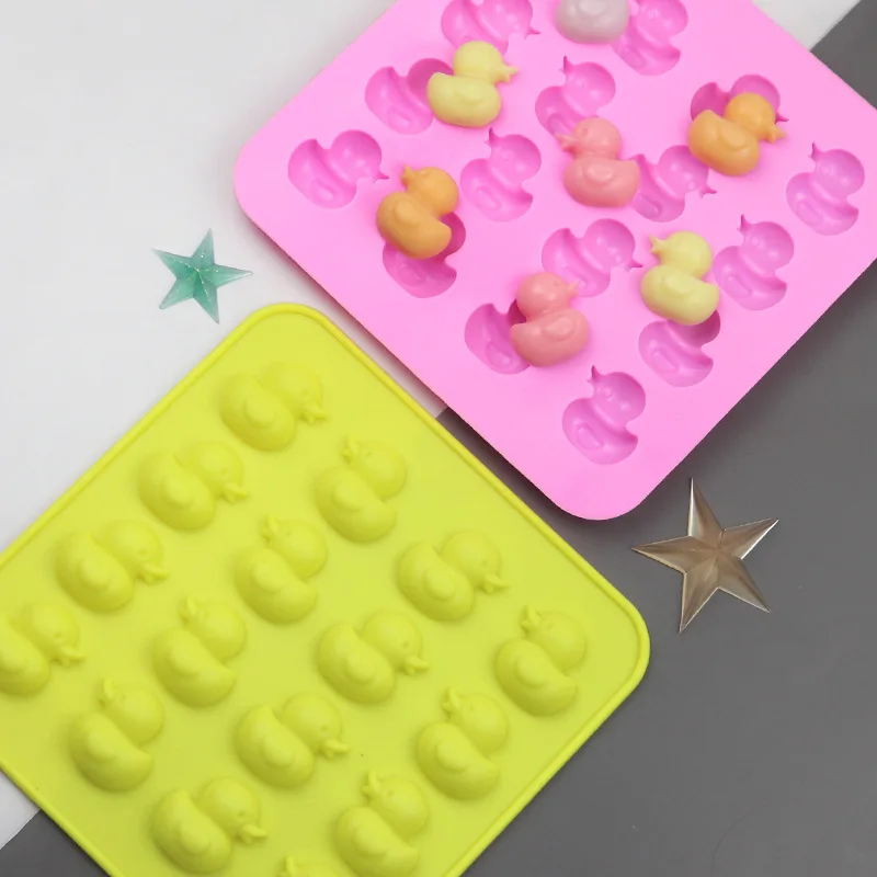 

16 Holes Little Yellow Duck Silicone Chocolate Mould DIY Ice Cookie Candy Pudding Cake Baking Mold Kitchen Bakeware