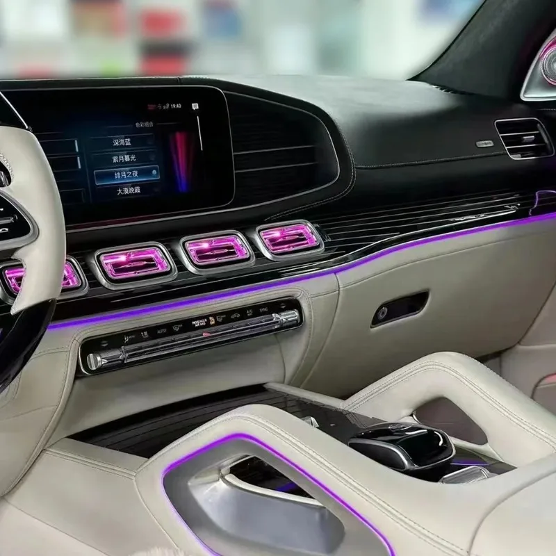 Фото Комплект отделки приборной панели и дверных панелей для Mercedes-Benz W167 GLE GLS, выполненный на заказ, с отделкой «черный рояль» и «белый рояль» №4