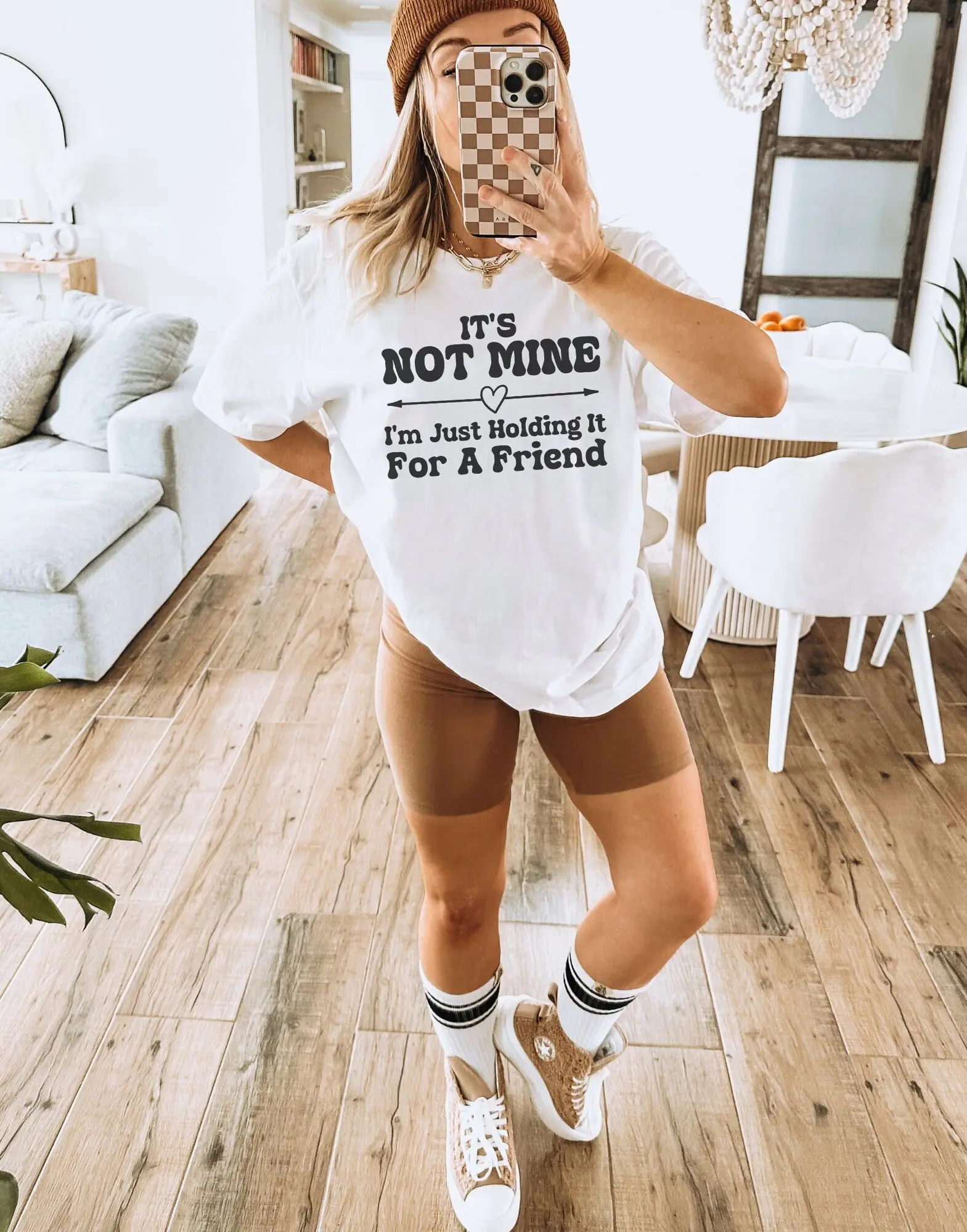 Футболка Серрогат Surro Infertility Transfer Surrogacy Announcement Ivf Not Mine Holding For Friend Adoption Беременность