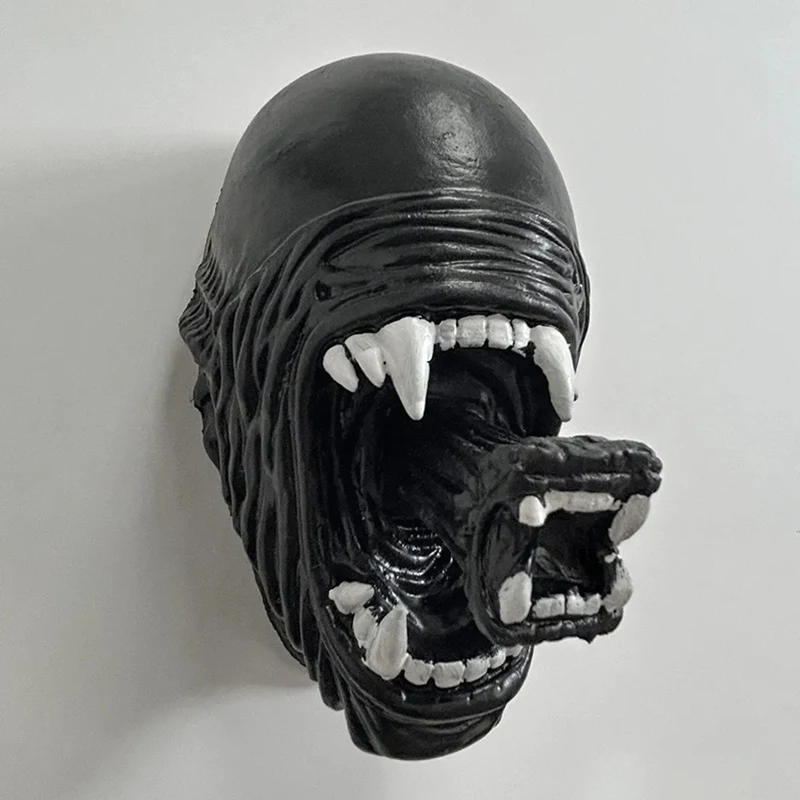Giant Xenomorphhead Xenomoprh Wall Art Xenomorph Mask Facehugger Towel Rack Hooks