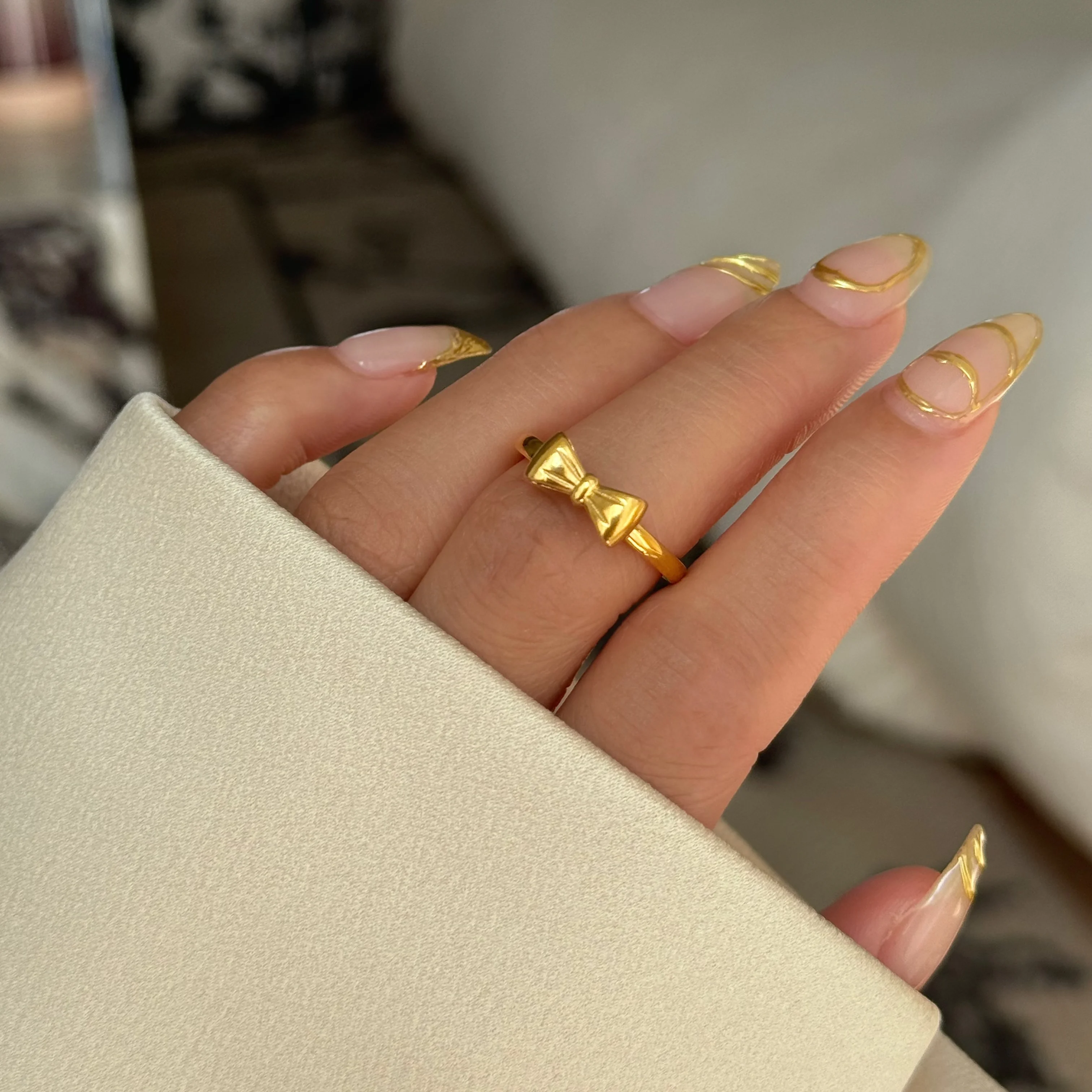 Фото GHIDBK простая мода нержавеющая сталь 18K Золото PVD покрытые бантом кольца для женщин девушек нежный очаровательный бант обручальное кольцо №2