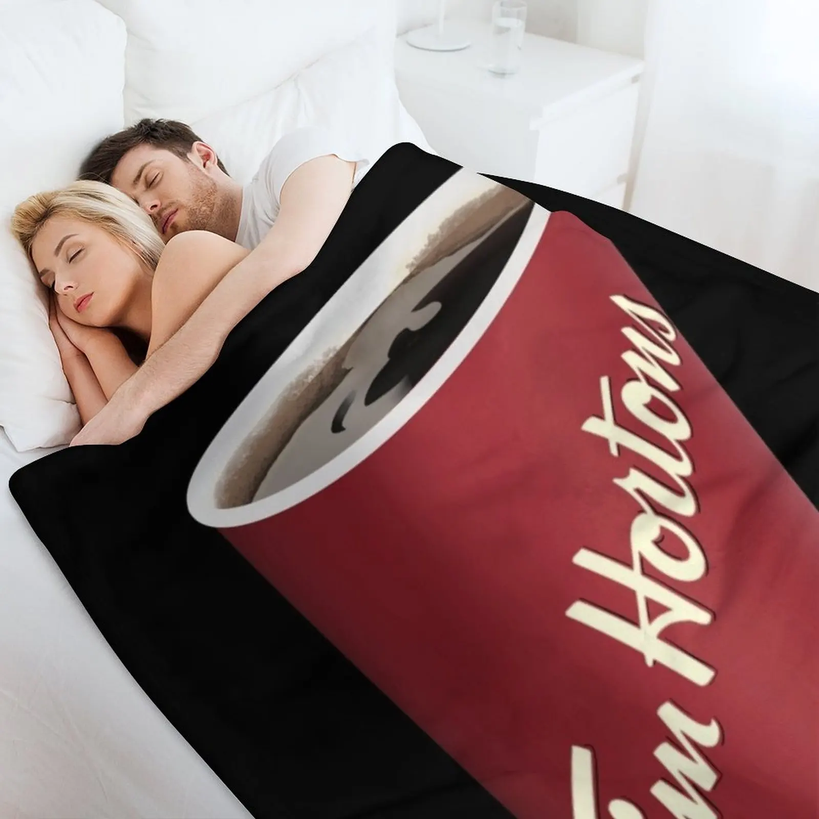 Одеяло с чашкой Тима Гортона