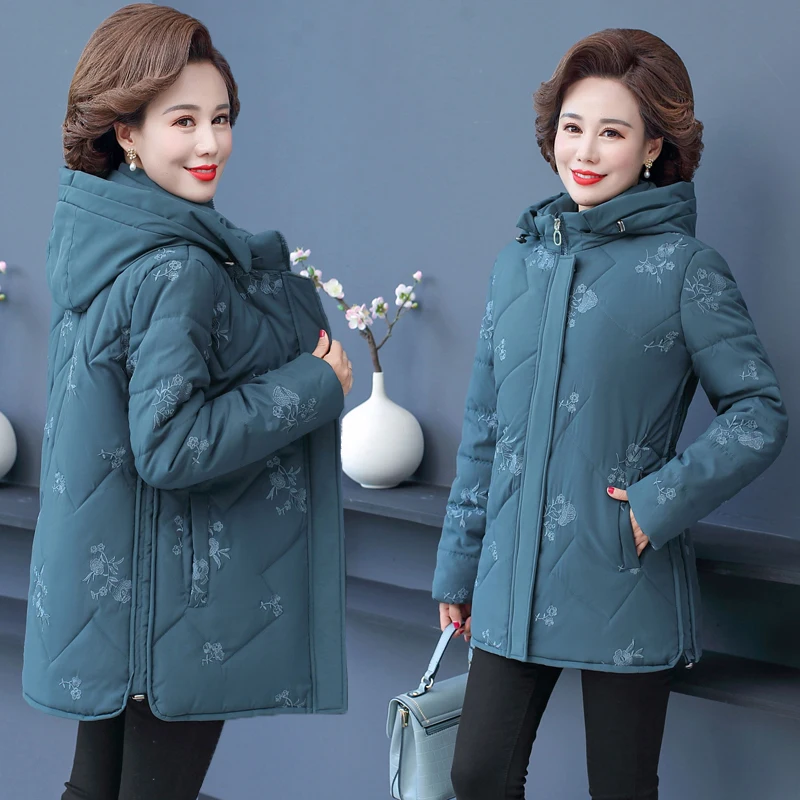 

2022 Winter Women's Coat Hooded Thick Warm Embroidery Parkas Coats