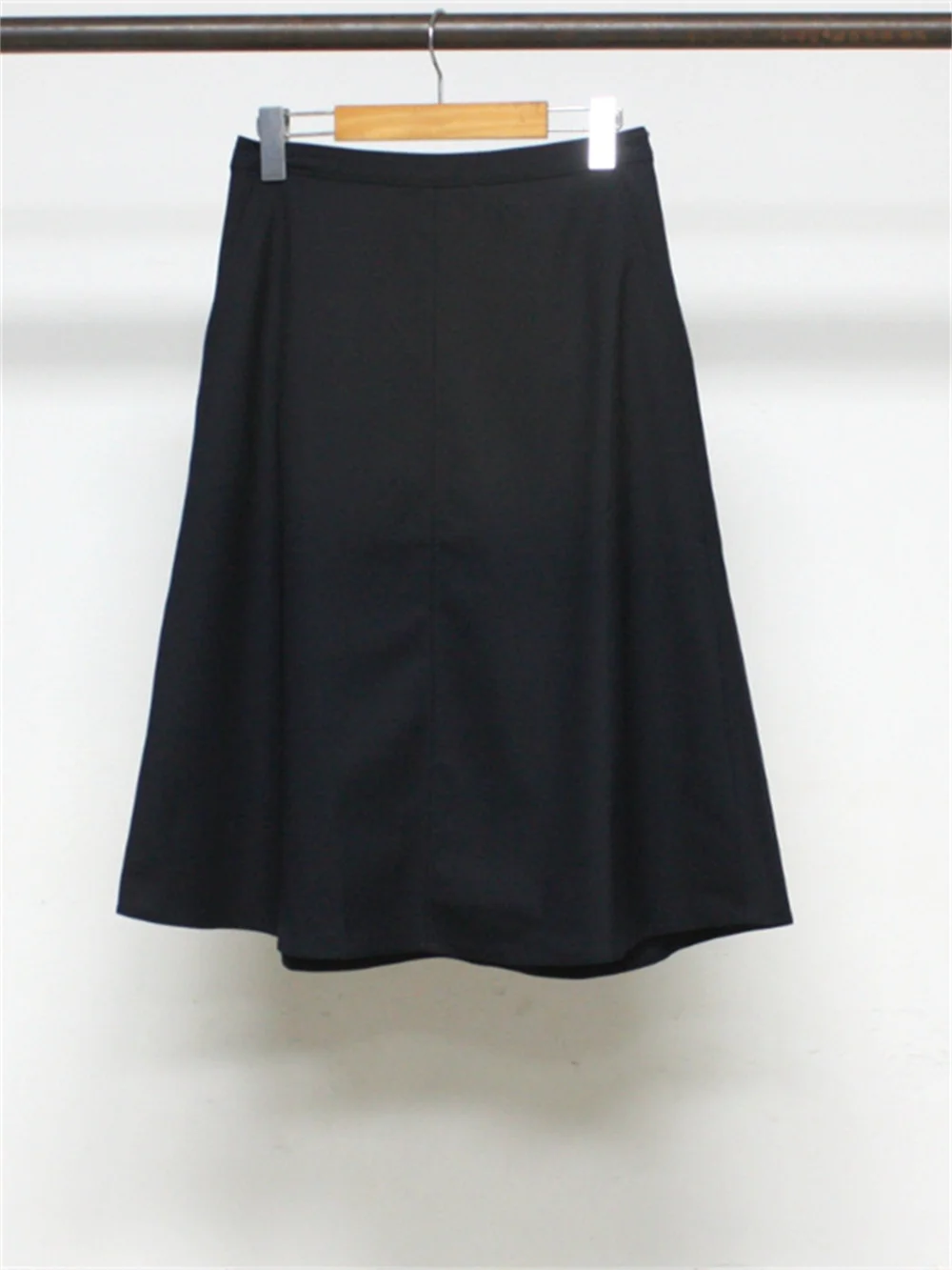 

Женская универсальная однотонная шерстяная юбка, Ранняя осень 2023, новая Женская приталенная трапециевидная юбка средней длины на молнии