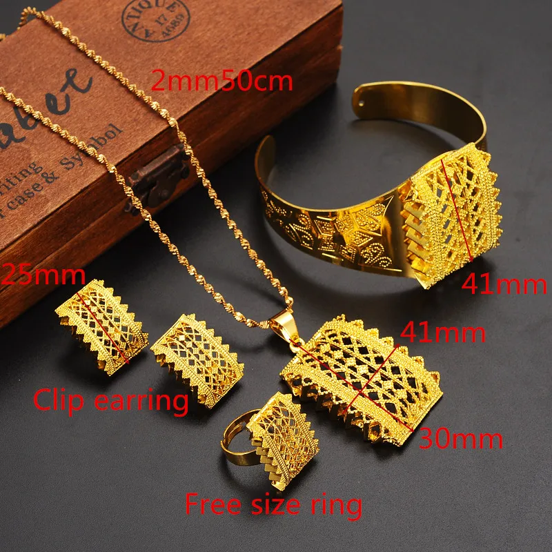 

Gold necklace, earring, bangle and ring from Ethiopia is given to the African bride Habisha. Bring good luck