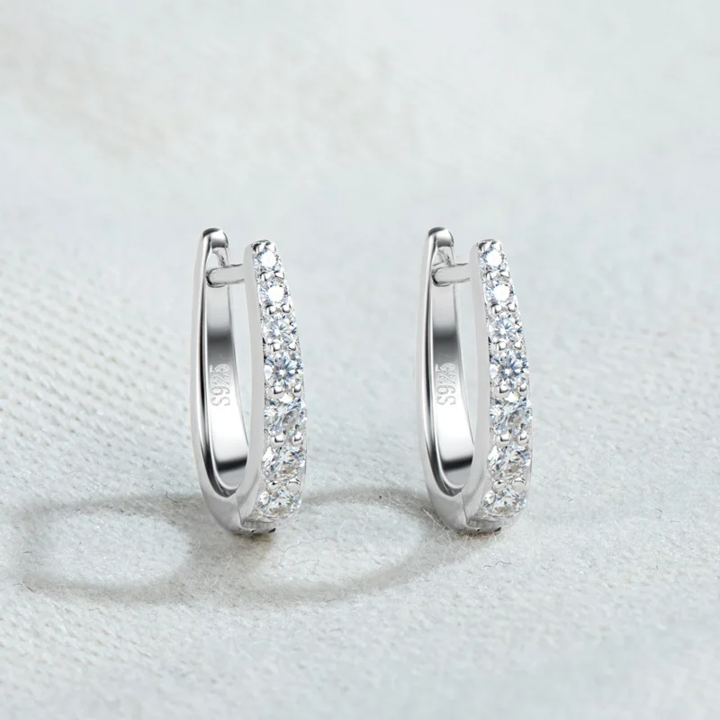 

Apaison New Arrival 0.3 Ct Moissanite Stud Earrings Women 100% 925 Sterling Silver color Earring Fine Jewelry Wholesale