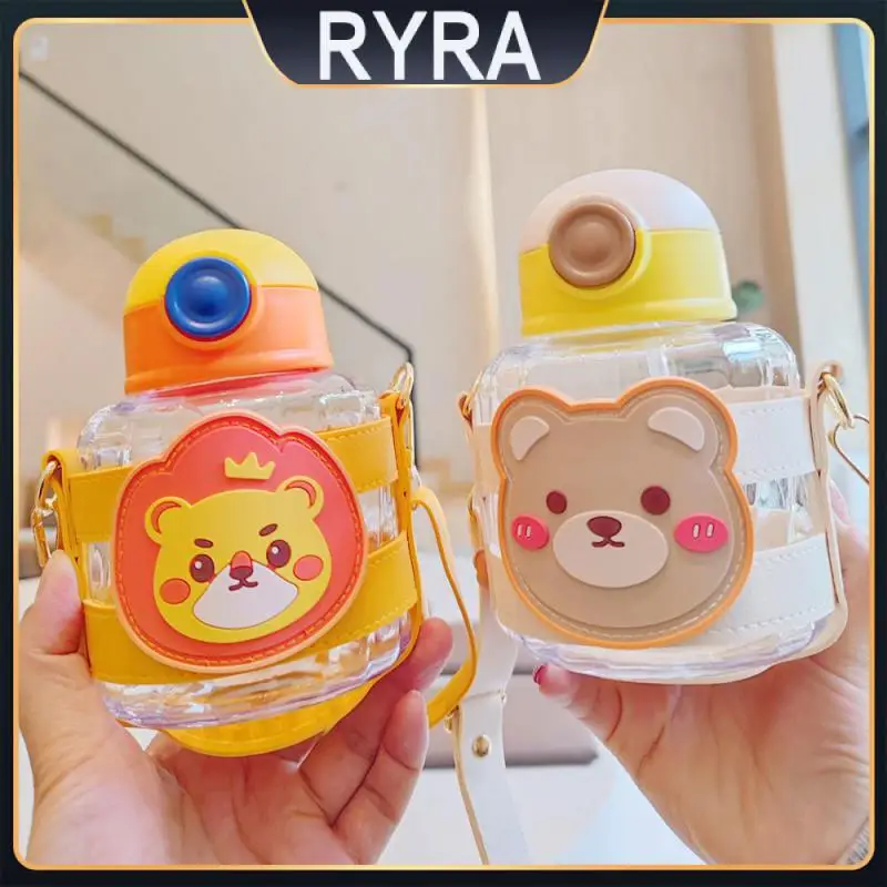 

Leak Proof Kids Water Bottles Plastic Large Capacity Drinking Cup 600ml Water Cup Summer Cute Cartoon Kettle With Straw Portable