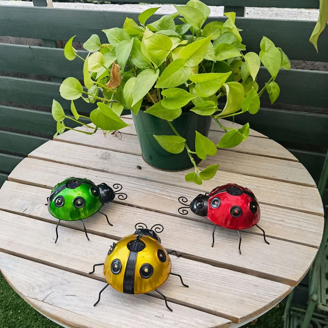 Solar LED Ladybugs Lights Waterproof IP65 Outdoor Yard Art Garden Sculptures Decorations for Garden Yard Patio Landscape Lamp 4