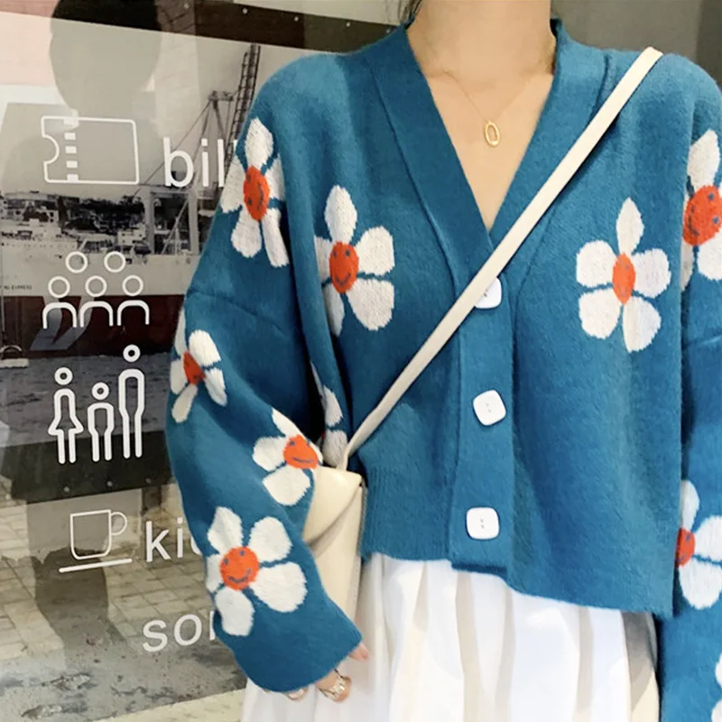 

2021 Flower Knit Cardigans Sweet Sweater Women V Neck Loose Elegaht Sweaters Pull Femme Short Green Casual Coat Argyle Cardigan