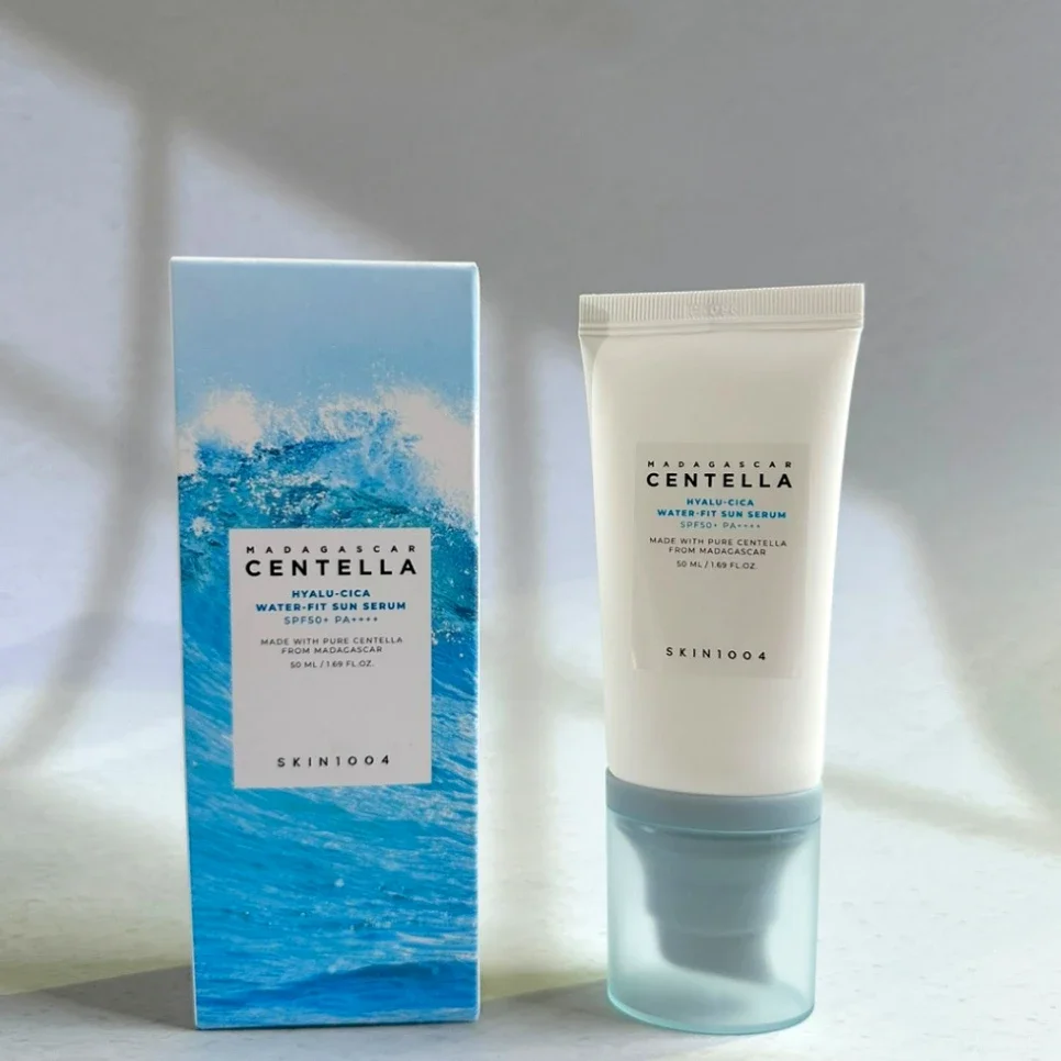 SKIN1004 Hyalu-CICA Sérum Solar Water-fit PA + (50 мл/100 мл/Pacote Duplo)