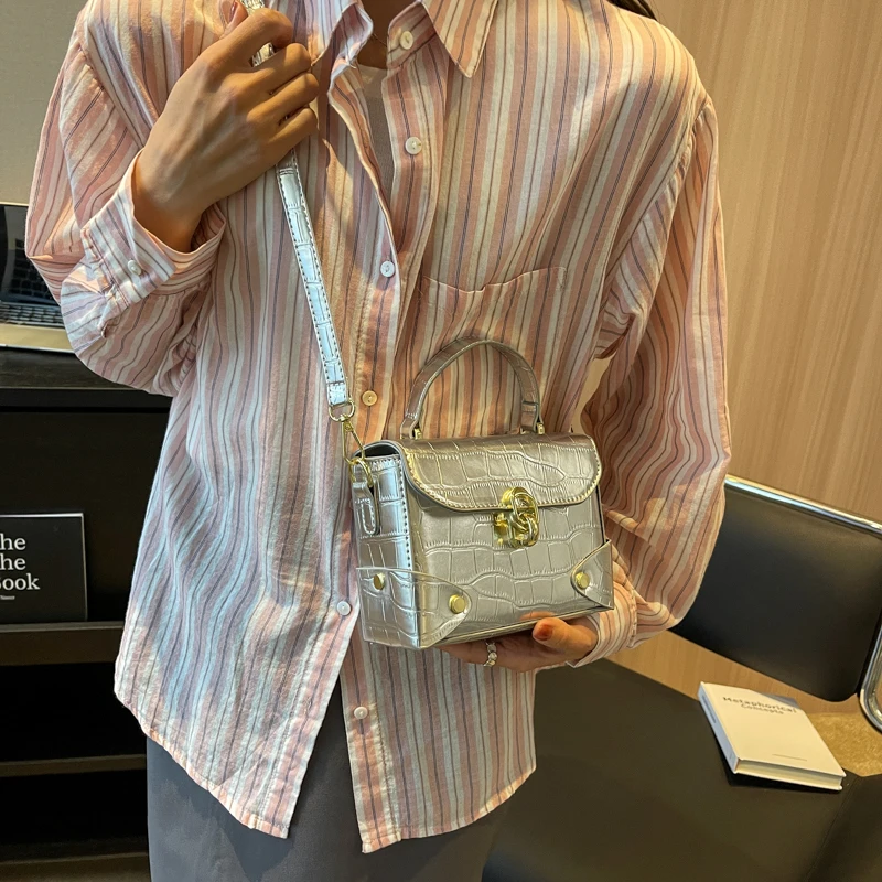 

Handbag Literary And Art Women's 2023 Spring And Summer New Vintage Small Square Bag Daily Versatile Stone Cross-Body Bag M389