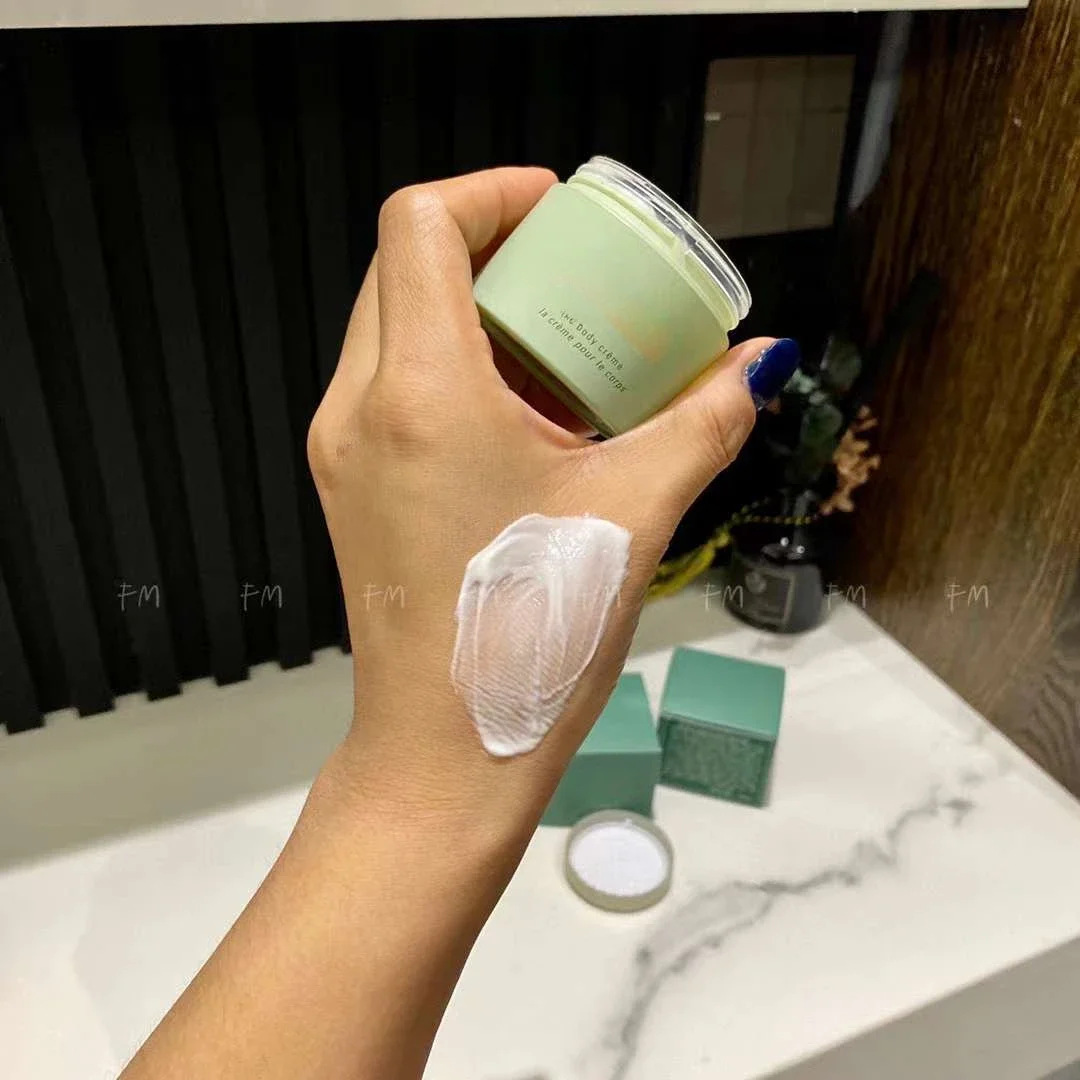 

Крем для тела New Date 50 мл, увлажняющий крем для тела