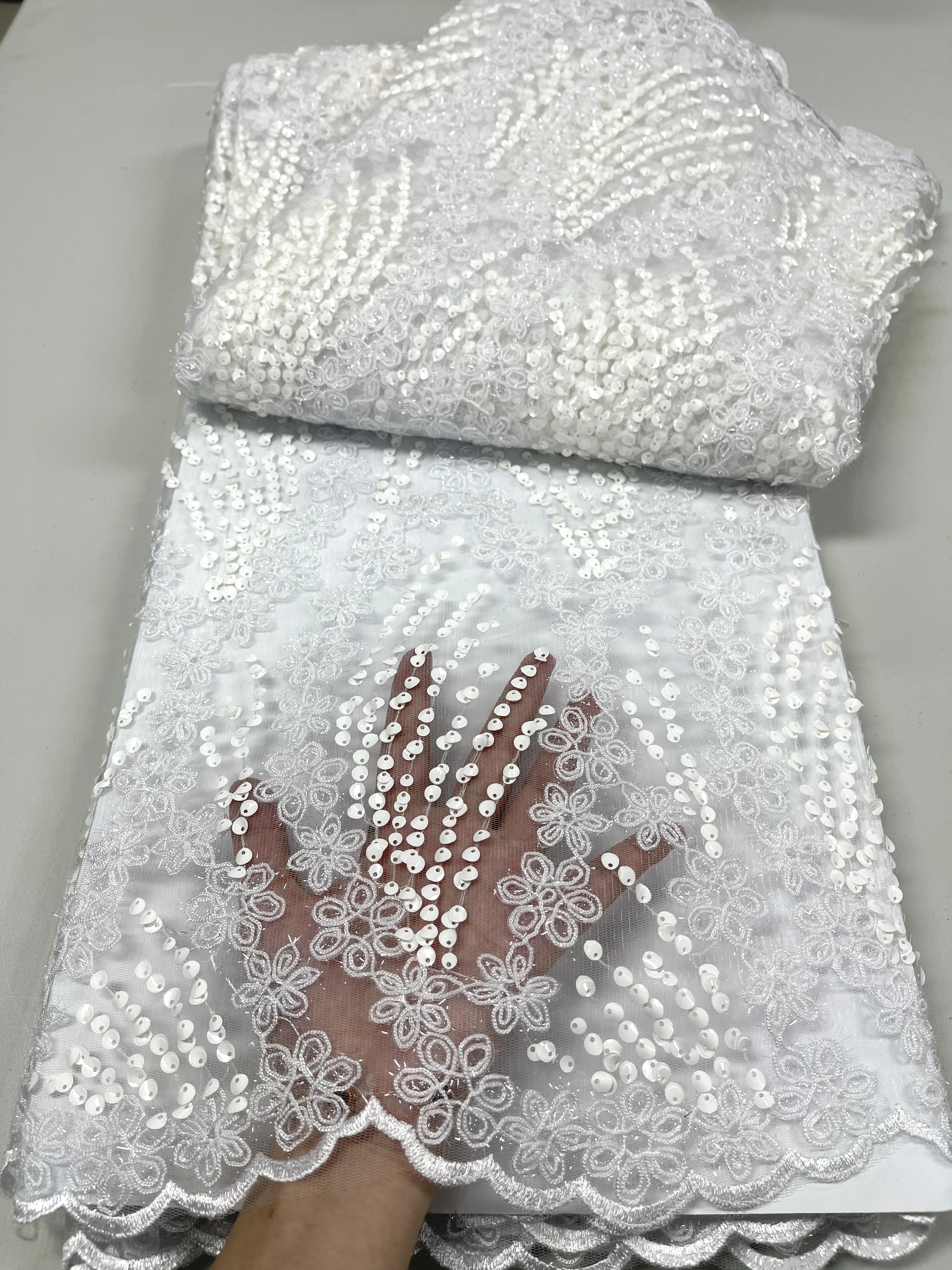 

Hot Sale Nigerian Laces Fabrics 2022 High Quality Tulle African Laces Fabric Wedding African French Net Lace JYW1-3