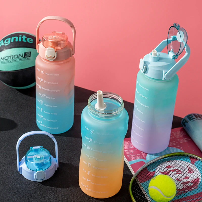 

2L Large Capacity Water Bottle Straw Cup Gradient Color Plastic Water Cup with Time Scale Frosted Sports Students Drinkwares