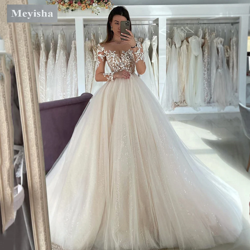 

ZJ9291 Lace Tulle Wedding Dress Princess Champagne A-Line O-Neck Long Sleeves Appliques Illusion Backless Bridal Gown