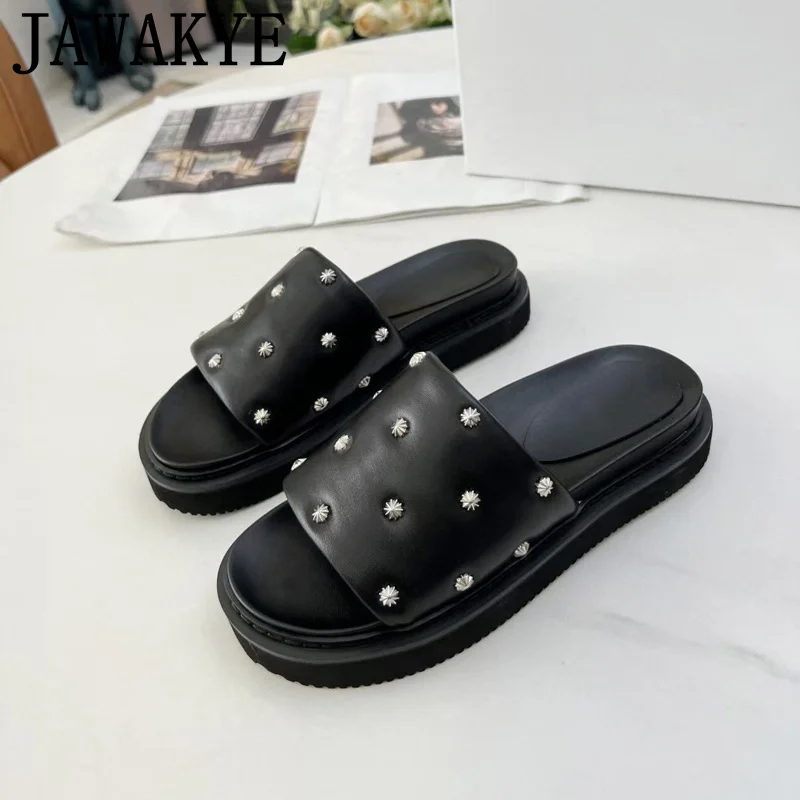 

New Summer Rivet Flat Platform Shoes Women Slippers Peep Toe Slip On Mules Ladies Shoes Casual Beach Slides Femininas Shoes 2022