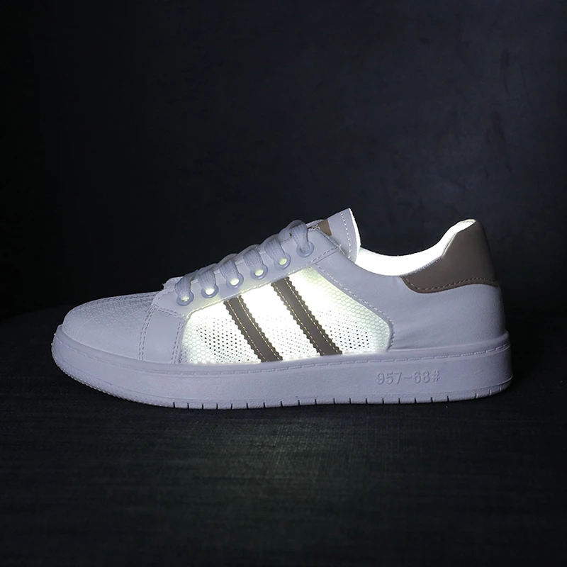 

Women Shoes 2022 Fashion Summer Casual White Shoes Cutouts Canvas Hollow Breathable Platform Flat Shoes Woman Sneakers