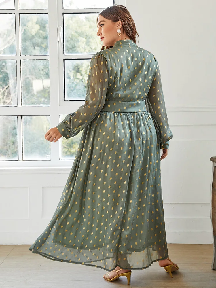 Рисунок 4 - Женское платье-макси с длинным рукавом