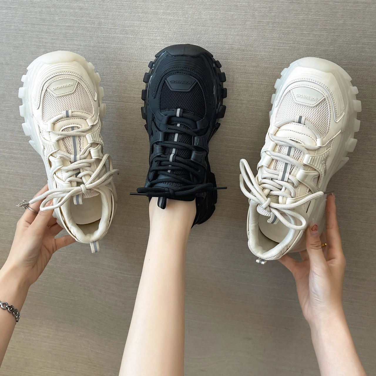 

Net red old shoes women's new Korean version of Harajuku casual shoes retro Hong Kong style board shoes tide