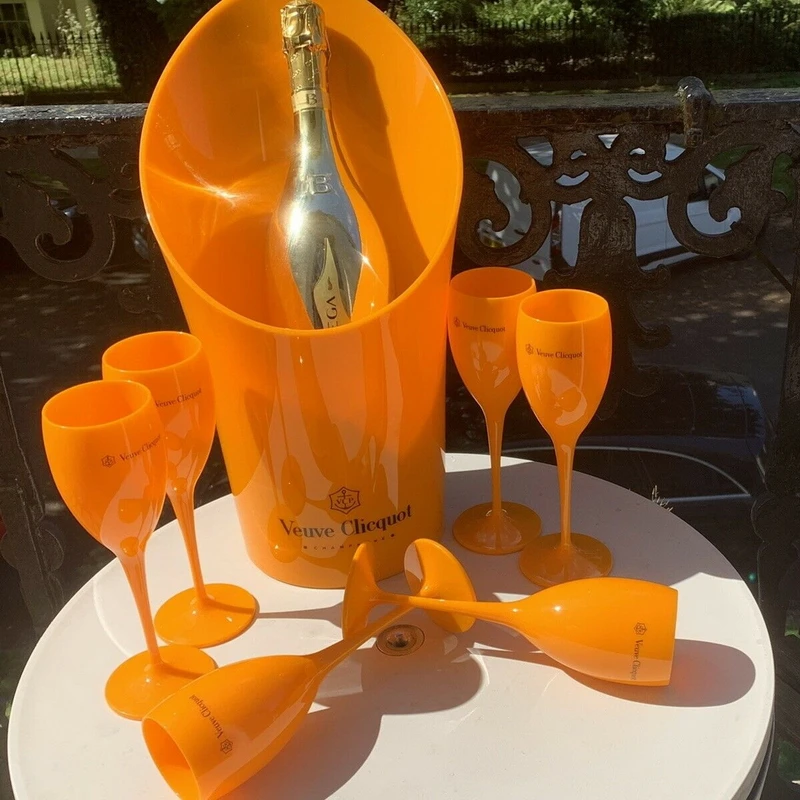 

2 flute 1 Ice Bucket Champagne Flutes Party Plastic Cups Wine Beer Cooler Cocktail Cup White Cabinet Acrylic Champagne Buckets