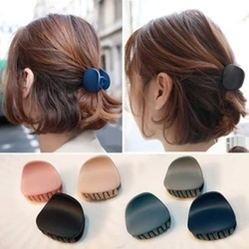 

New 2022 Fashion High Quality Girls Hair Claw Solid Scrub Acrylic Hair Clip Cat Ear Round Headwear Women Cute Hair Accessories