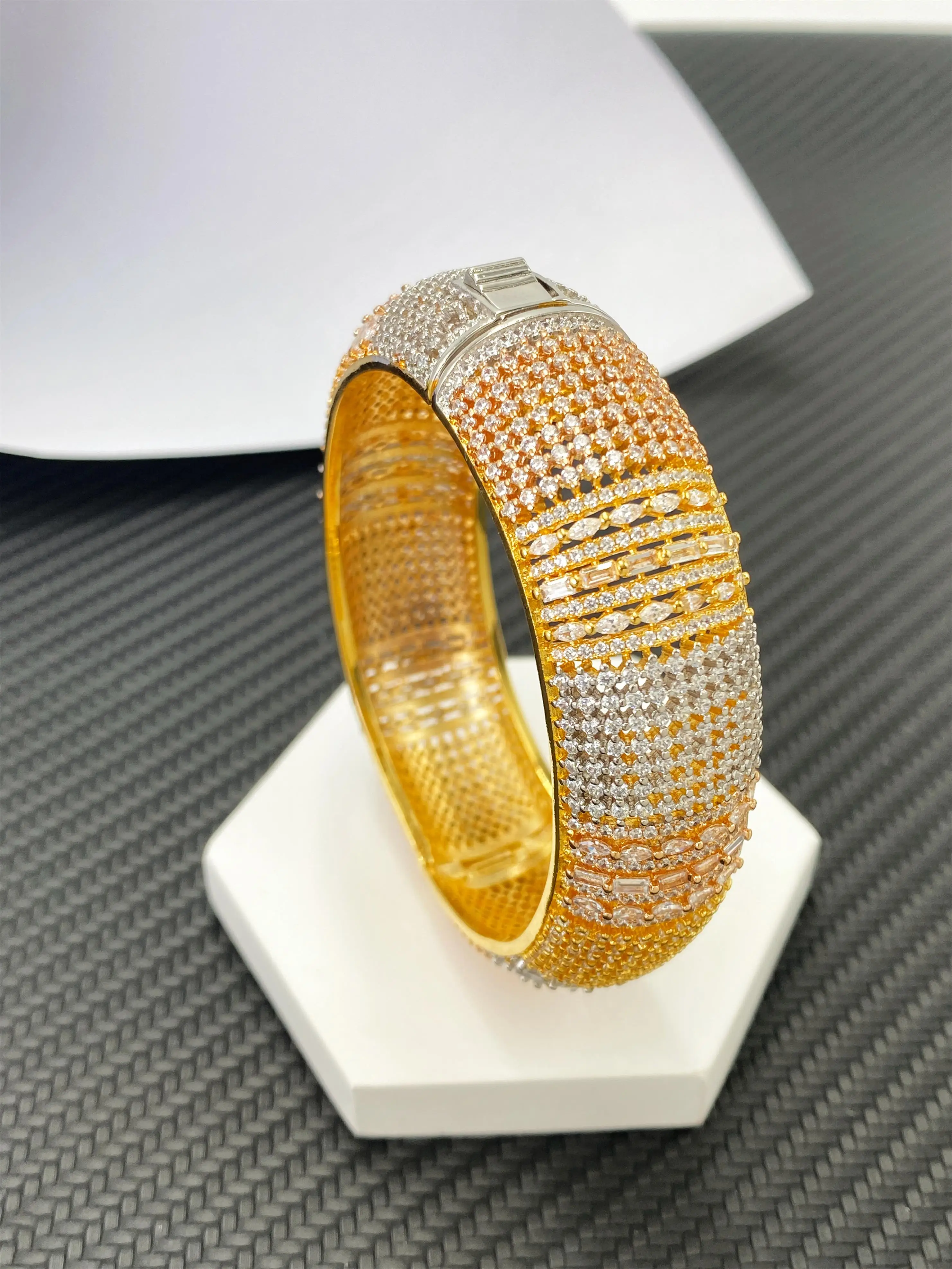 Новое поступление браслет в африканском стиле блестящий циркон идеальный