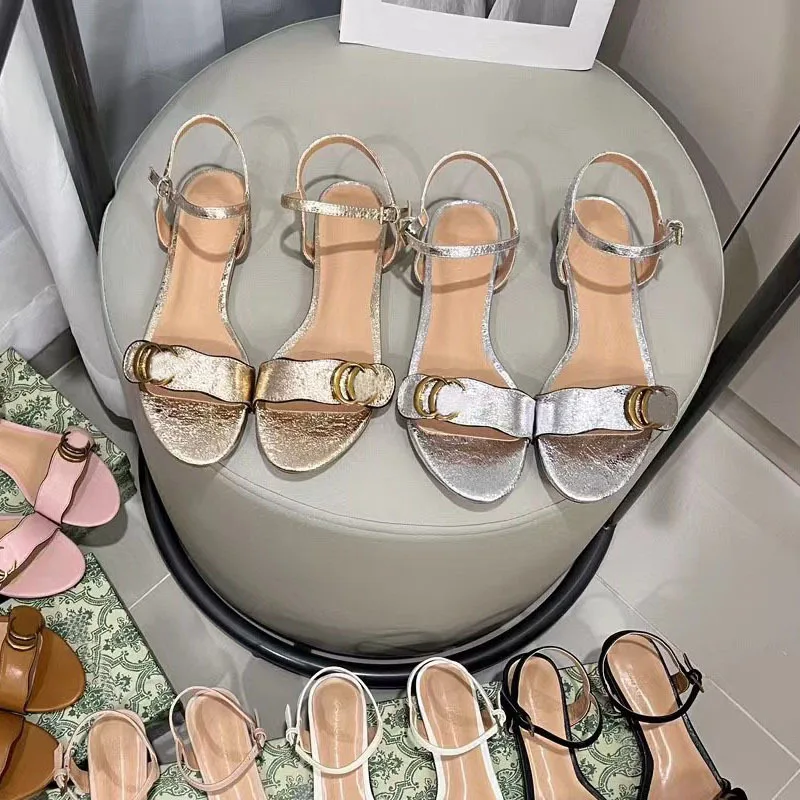 Женские сандалии черные туфли для женщин большой размер с пряжкой и ремешком 2024