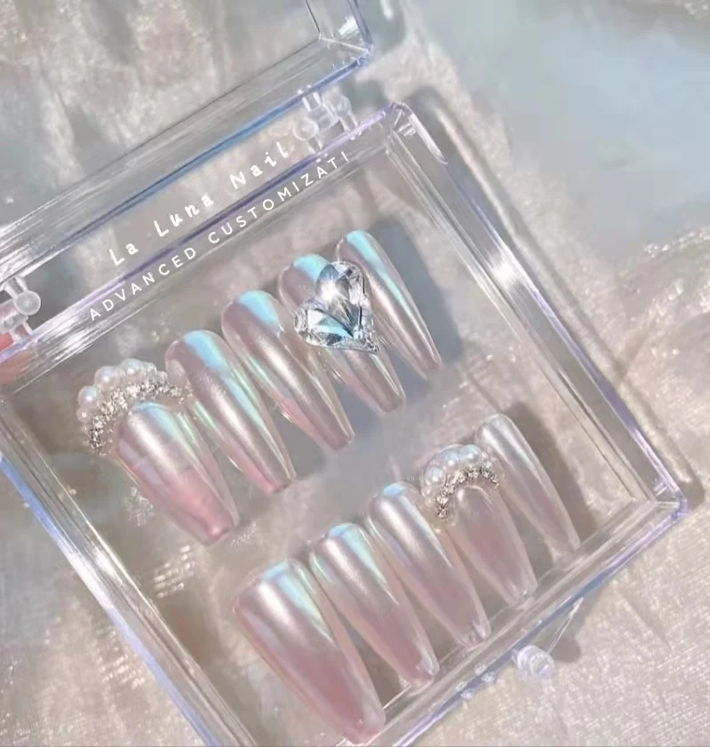 

Gentle Advanced Moon light Handmade Fake Nails Glitter Press On Coffin Stiletto Nails Diamonds Pearl Nail Powder False Nail Tips
