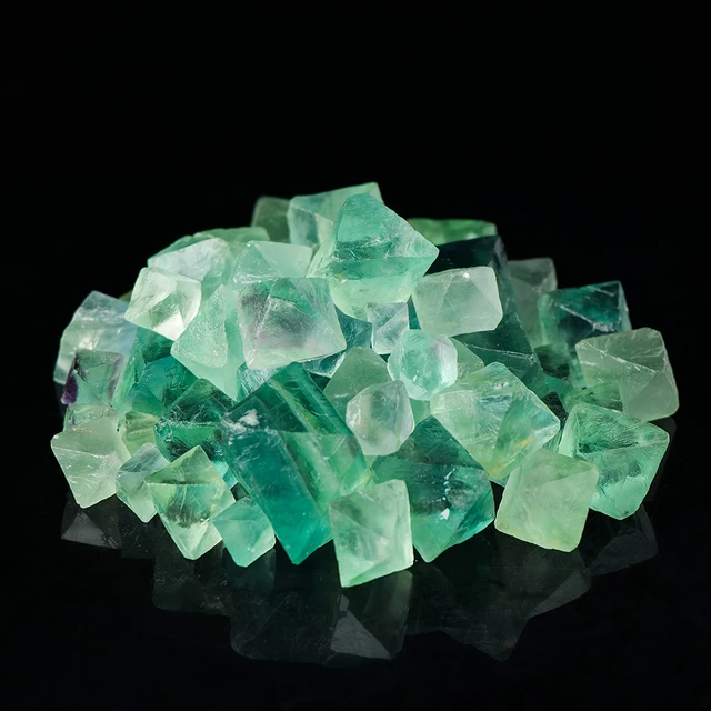 Гранулят стекла. 4m. Кристалл 100. Аквафор осмо-к-100-4-м. Амбер диамонд.