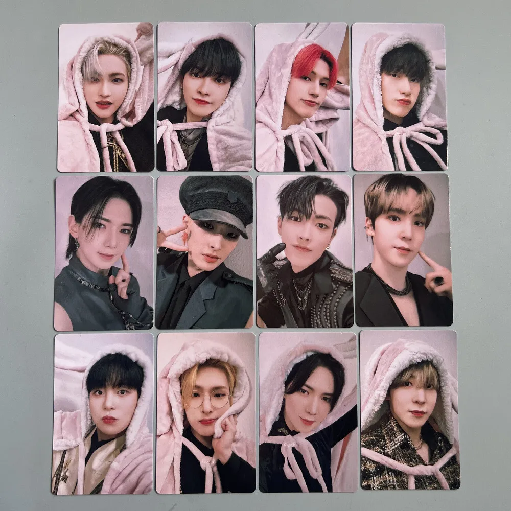 

Kpop 8pcs ATEEZ LOMO Card Photocards Hongjoong Seonghwa Yunho Yeosang San Mingi Wooyoung Jongho Gift Fans Collection