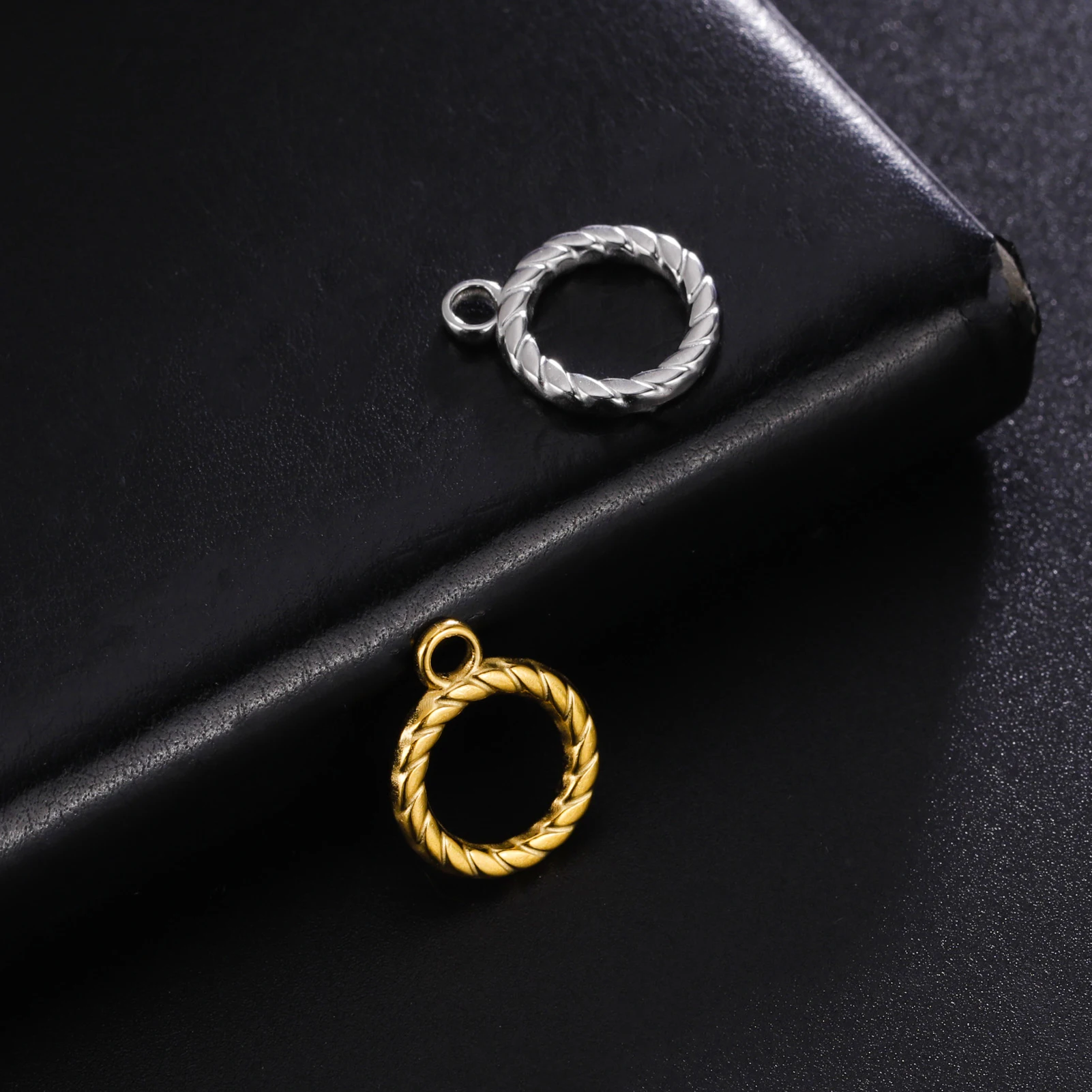 

Кольцо с подвеской из нержавеющей стали, 5 шт.