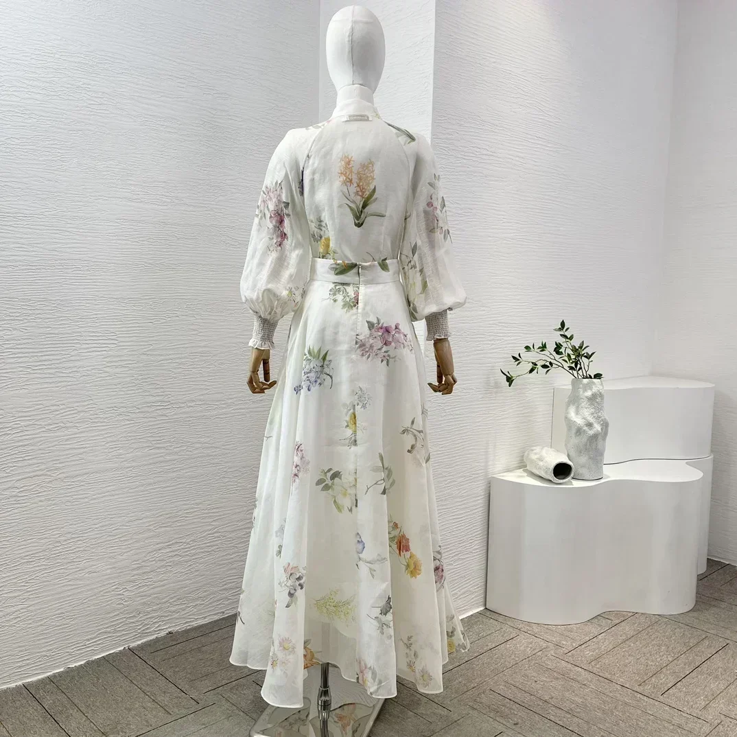 Льняная шелковая белая блузка с длинным рукавом-фонариком и воротником-стойкой